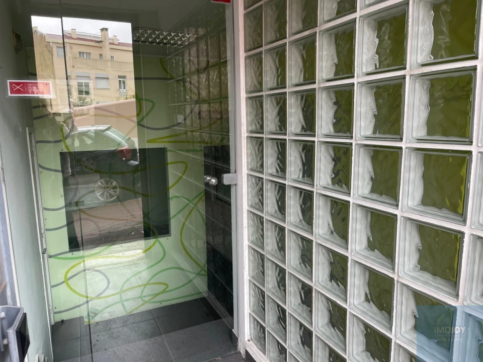 Escritório para Venda em Algés, Linda-A-Velha e Cruz Quebrada-Dafundo Foto 3