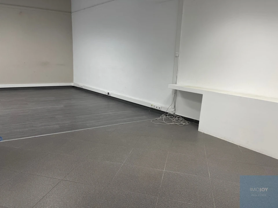 Escritório para Venda em Algés, Linda-A-Velha e Cruz Quebrada-Dafundo Foto 9