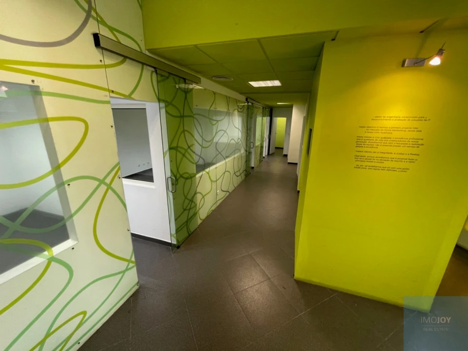 Escritório para Venda em Algés, Linda-A-Velha e Cruz Quebrada-Dafundo Foto 11