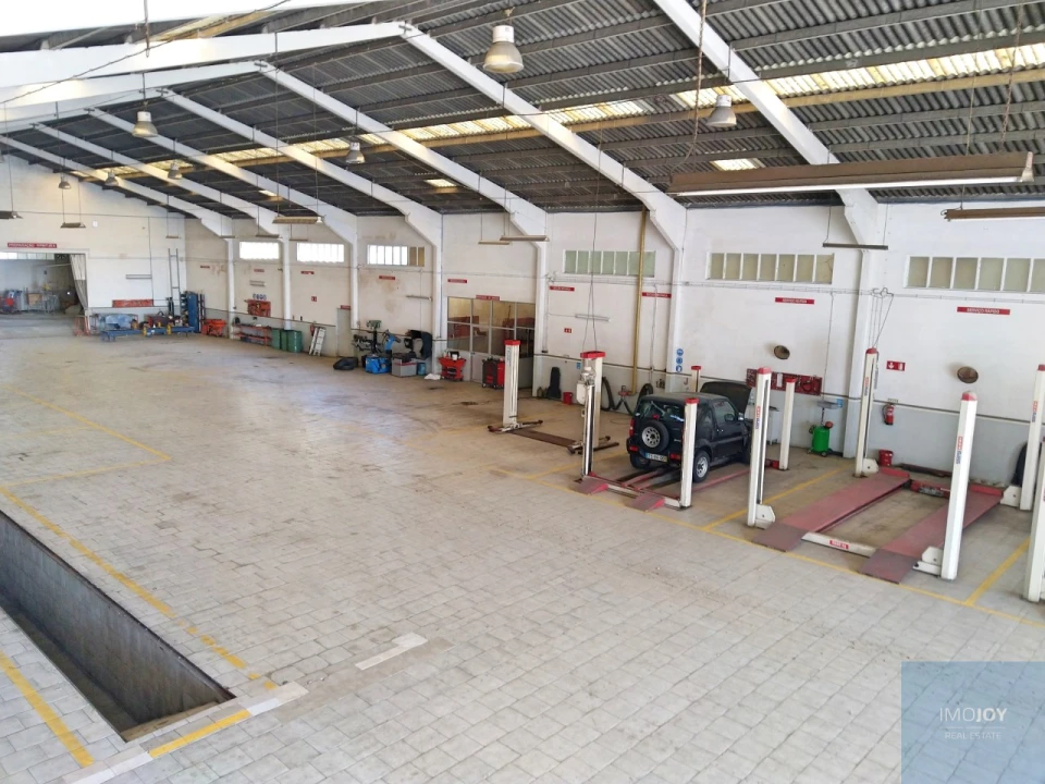 Armazém para Arrendamento em Maceda Foto 4