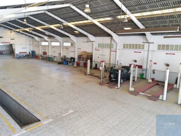 Armazém para Arrendamento em Maceda