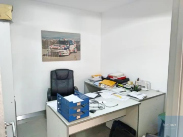 Armazém para Arrendamento em Maceda