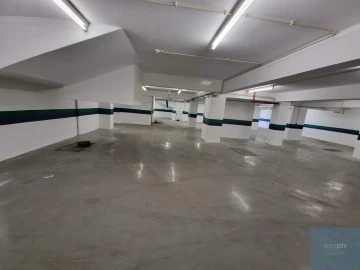 Loja para Venda em Nossa Senhora do Pópulo, Coto e São Gregório
