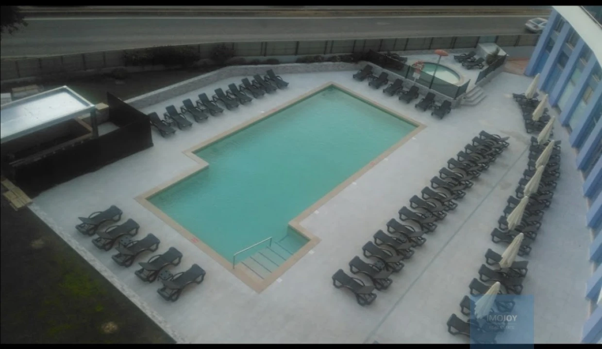 Apartamento T4 para Venda em Portimão Foto 70