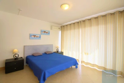 Apartamento T4 para Venda em Portimão