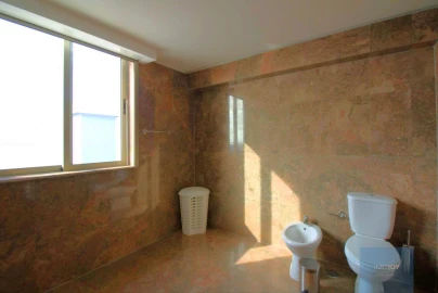 Apartamento T4 para Venda em Portimão