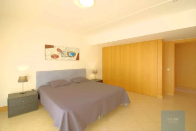 Apartamento T4 para Venda em Portimão