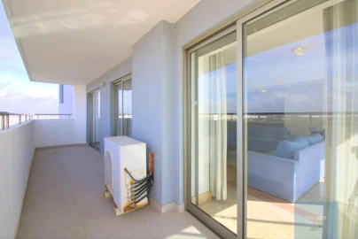 Apartamento T4 para Venda em Portimão