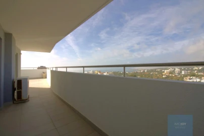 Apartamento T4 para Venda em Portimão