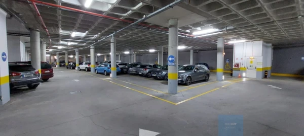 Apartamento T4 para Venda em Portimão