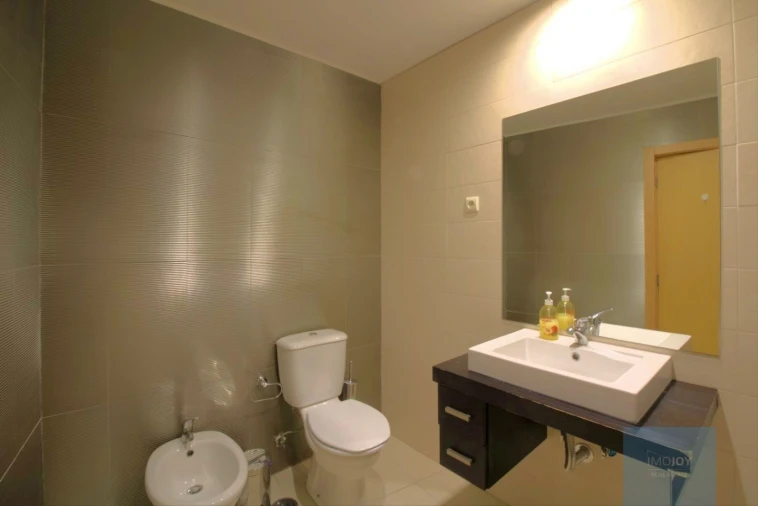 Apartamento T4 para Venda em Portimão Foto 25