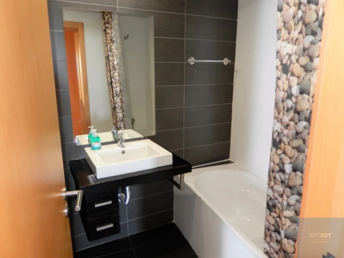 Apartamento T4 para Venda em Portimão Foto 34