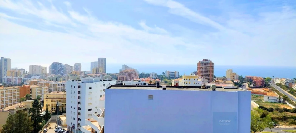Apartamento T4 para Venda em Portimão Foto 53