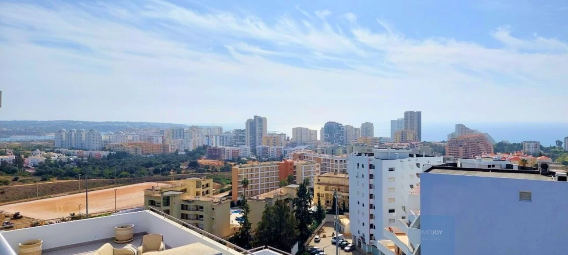 Apartamento T4 para Venda em Portimão Foto 55