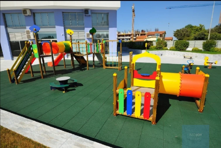 Apartamento T4 para Venda em Portimão Foto 66