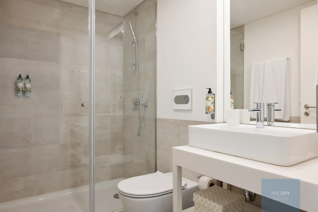 Apartamento T1 para Venda em Santa Marinha e São Pedro da Afurada Foto 31