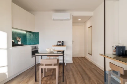 Apartamento T1 para Venda em Santa Marinha e São Pedro da Afurada