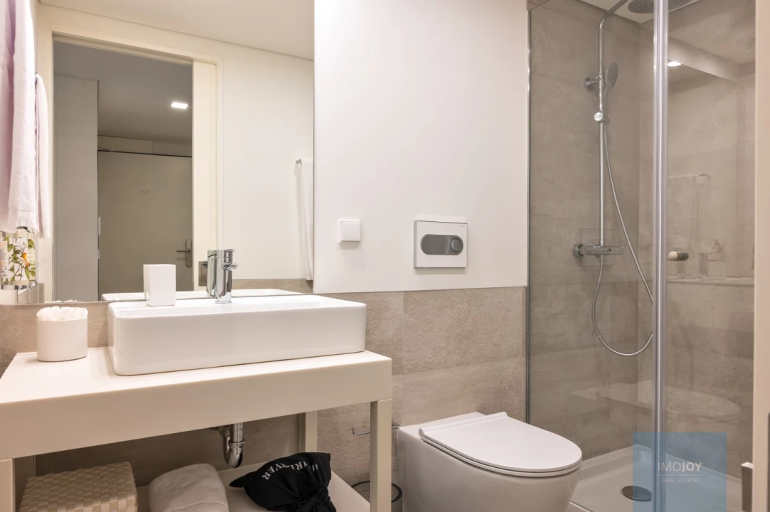 Apartamento T1 para Venda em Santa Marinha e São Pedro da Afurada Foto 52