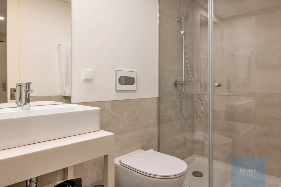 Apartamento T1 para Venda em Santa Marinha e São Pedro da Afurada Foto 54