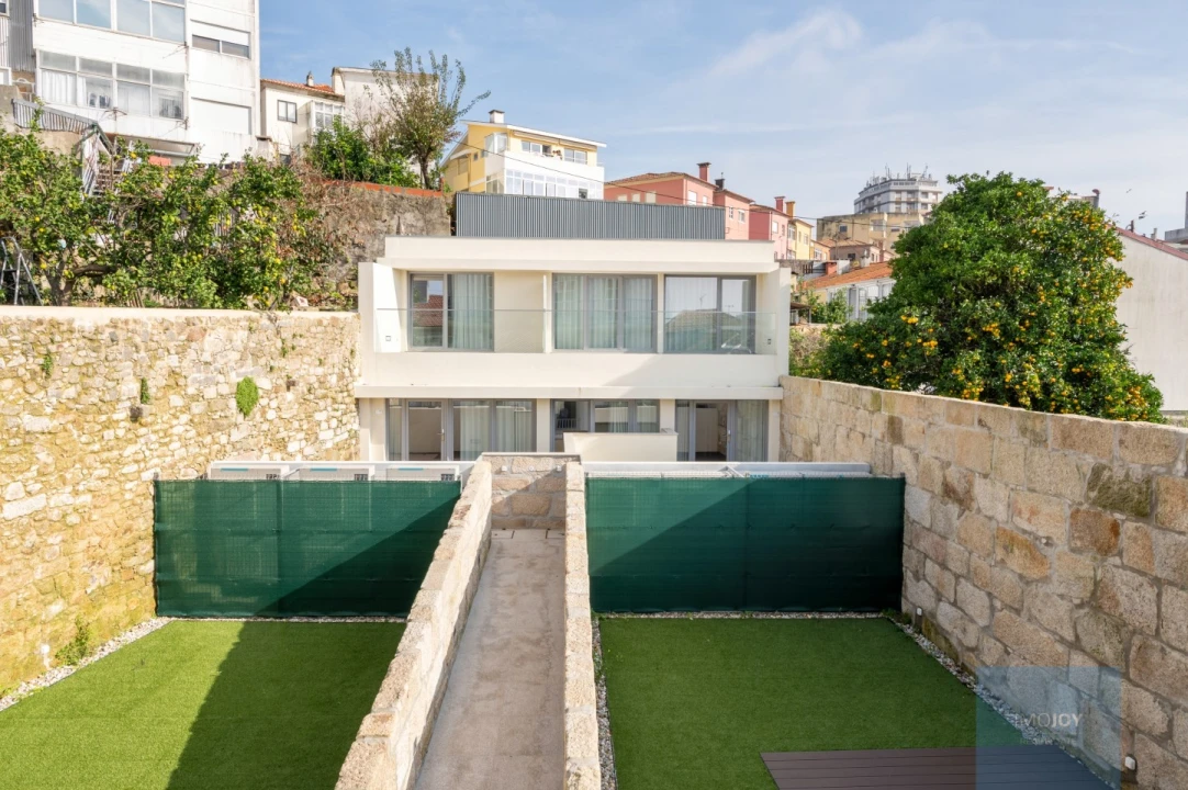 Apartamento T1 para Venda em Santa Marinha e São Pedro da Afurada Foto 1