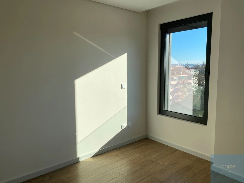 Apartamento T4 para Venda em Cedofeita, Santo Ildefonso, Sé, Miragaia, São Nicolau e Vitória Foto 7