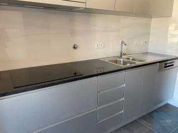 Apartamento T4 para Venda em Cedofeita, Santo Ildefonso, Sé, Miragaia, São Nicolau e Vitória