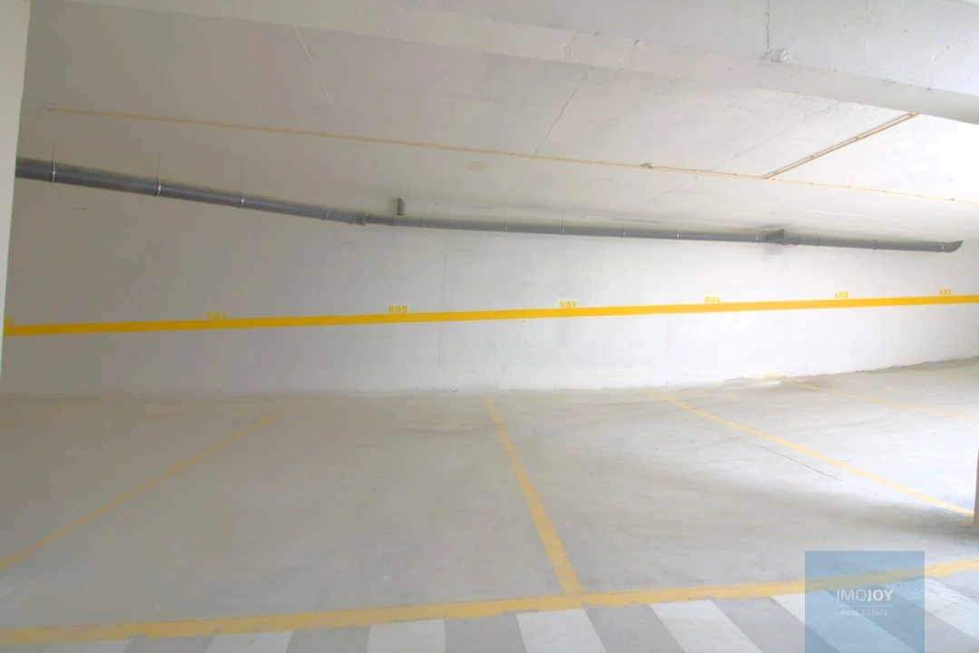 Apartamento T3 para Venda em Quelfes Foto 38