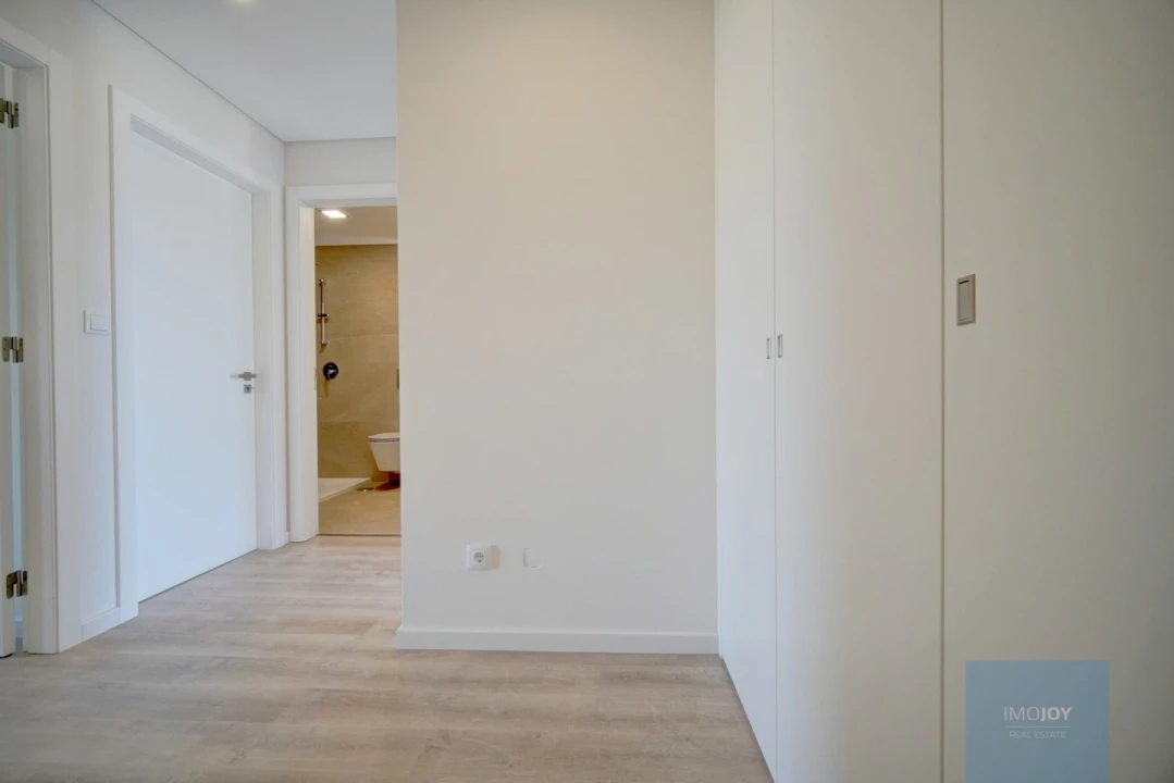 Apartamento T3 para Venda em Carcavelos e Parede Foto 14