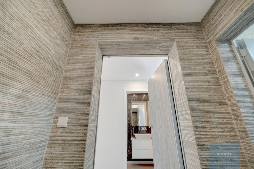 Apartamento T2 para Venda em Carcavelos e Parede Foto 21