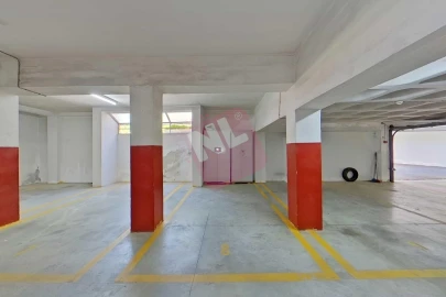 Garagem para Venda em Lumiar