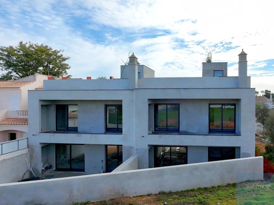 Moradia T3 para Venda em Alvor Foto 80