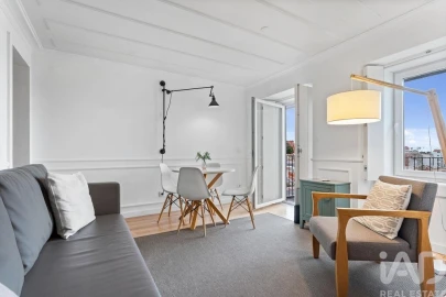 Apartamento T1 para Arrendamento em Misericórdia