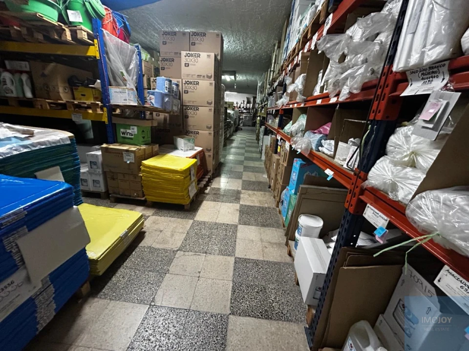 Armazém para Venda em Portimão Foto 5