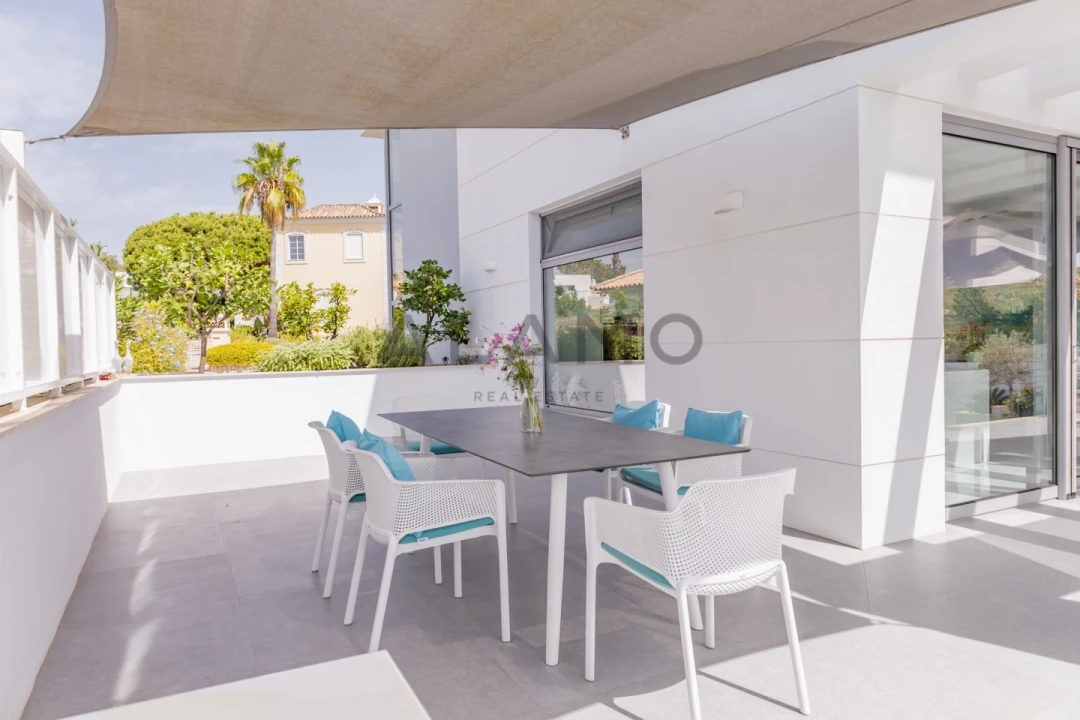 Moradia T3 para Venda em Almancil Foto 5