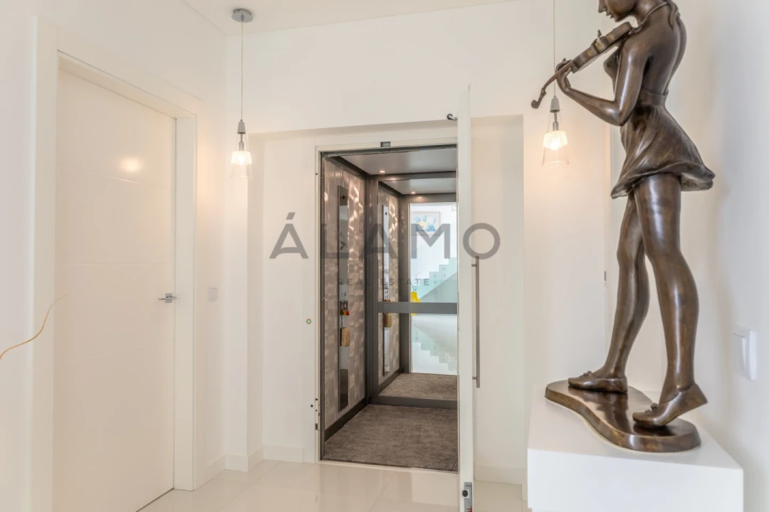 Moradia T3 para Venda em Almancil Foto 28