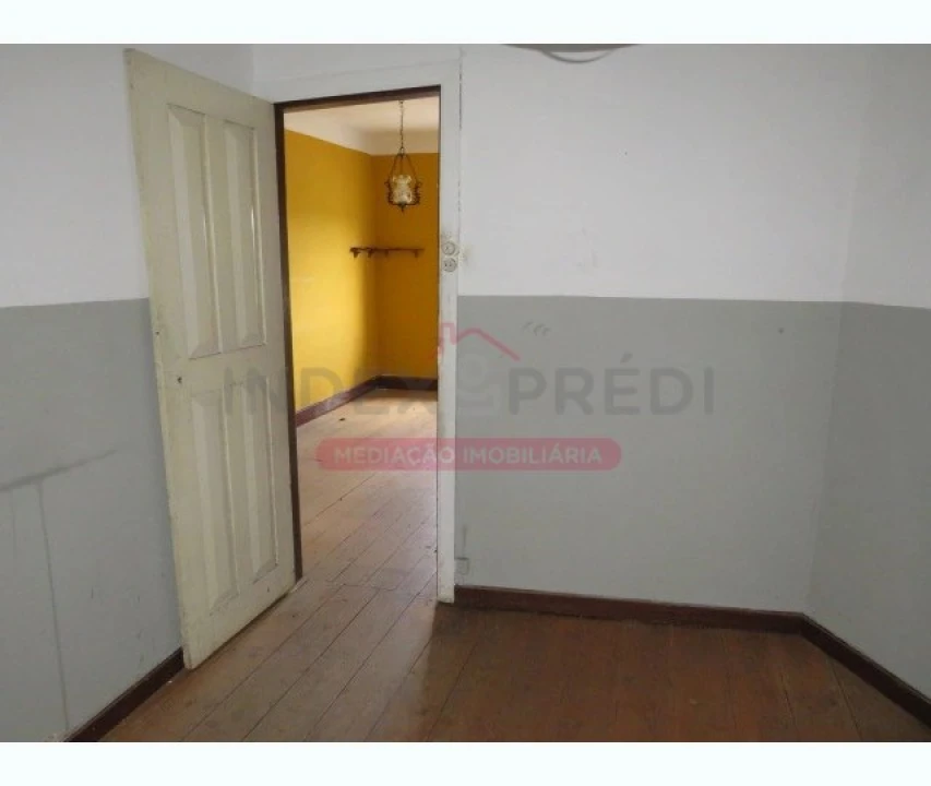 Moradia T3 para Venda em Arcos e Mogofores Foto 2