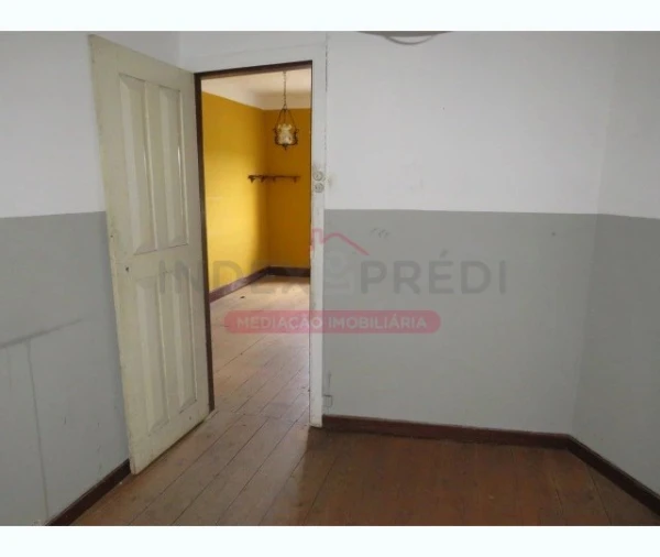 Moradia T3 para Venda em Arcos e Mogofores Foto 2