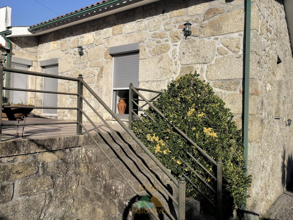 Moradia T3 para Venda em Oleiros Foto 4