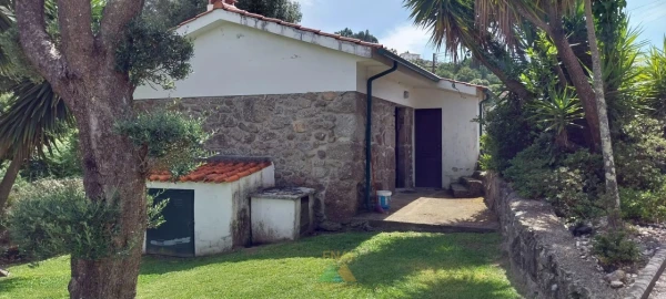 Moradia T3 para Venda em Oleiros