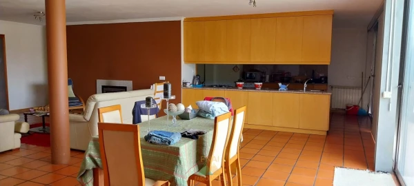 Moradia T3 para Venda em Oleiros