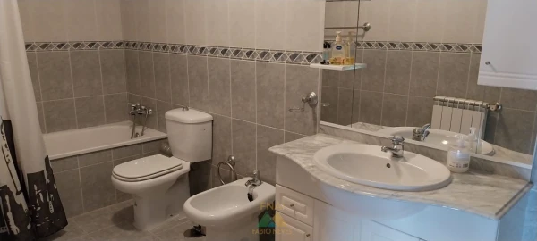 Moradia T3 para Venda em Oleiros