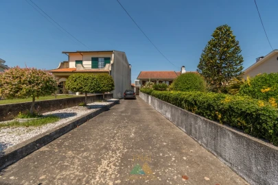 Moradia T3 para Venda em Oliveirinha