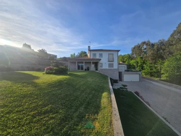 Moradia T4 para Venda em Vale