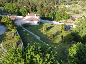 Moradia T4 para Venda em Vale