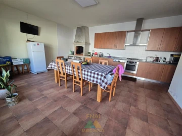 Moradia T4 para Venda em Vale