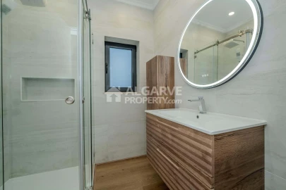 Moradia T5 para Venda em São Brás de Alportel