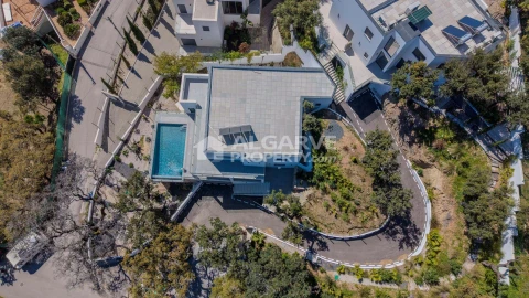 Moradia T5 para Venda em São Brás de Alportel