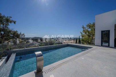 Moradia T5 para Venda em São Brás de Alportel