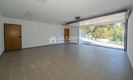 Moradia T5 para Venda em São Brás de Alportel