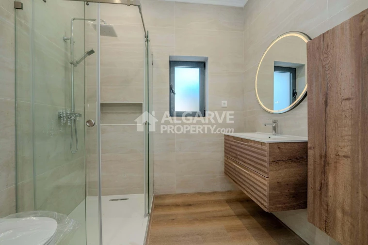 Moradia T5 para Venda em São Brás de Alportel Foto 27